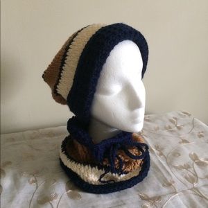 NWOT SET HAT AND COLLAR KNITTED